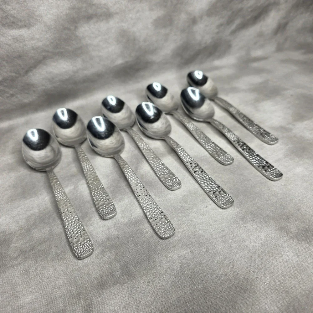 (X8) Hammered Silver Tone Dinner Spoons 7 3/8